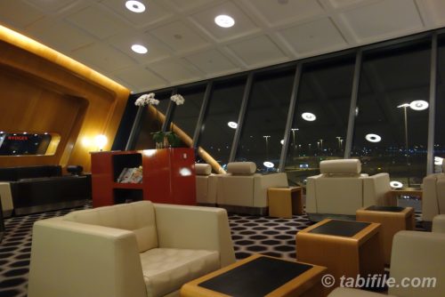 Qantas first lounge